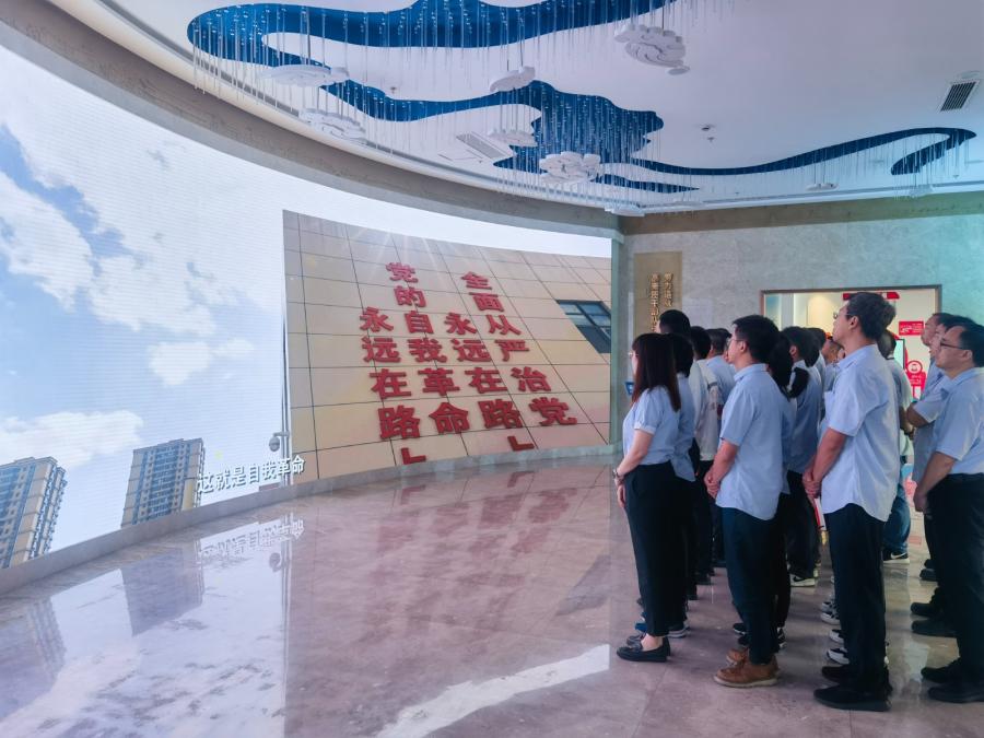 图1.jpg